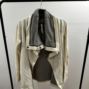 Vintage Lululemon Women's Wrap Jacket